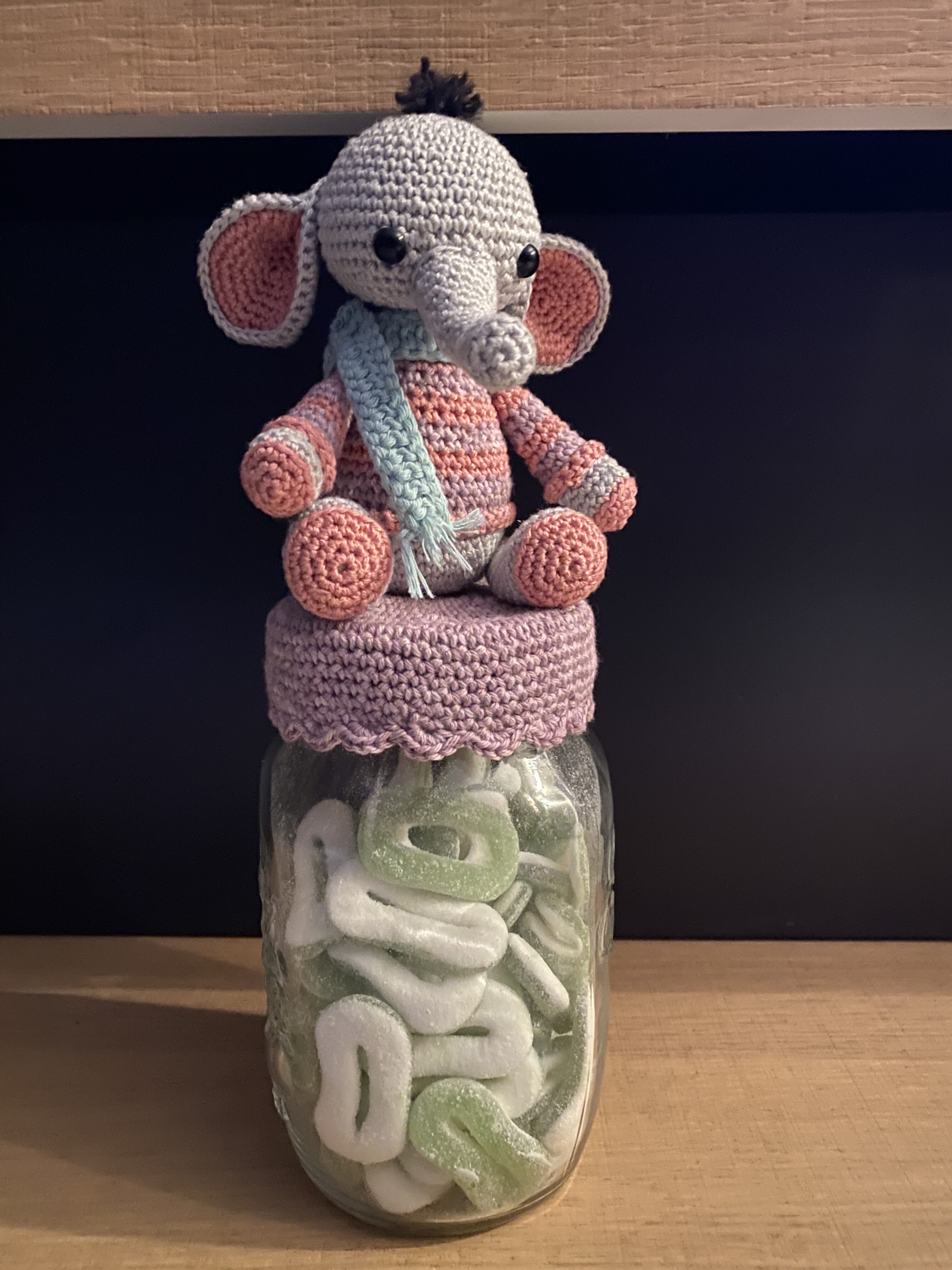 5E9077E2-80B9-4663-950D-7AB261D7A3EC