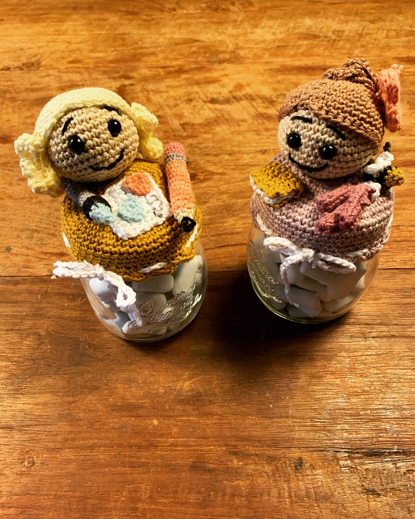 DA7BDE4D-020F-4804-A20B-7F8AB00BABE4